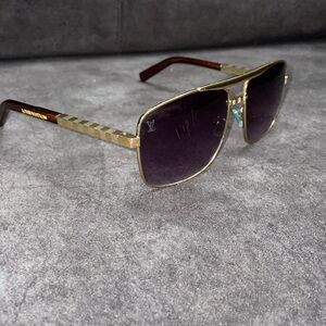 Mens Louis Vuitton Sunglasses